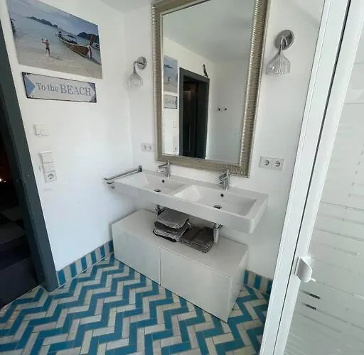 Beautiful Big House With Garden Apartman