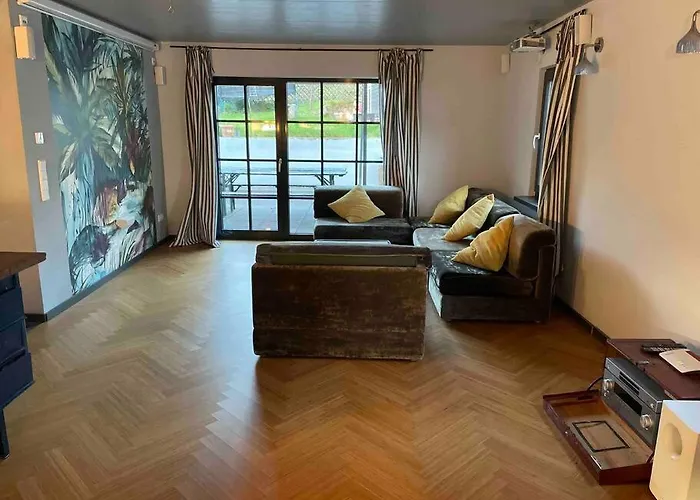 Apartman Beautiful Big House With Garden Tübingen