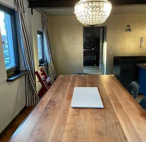 Apartman Beautiful Big House With Garden