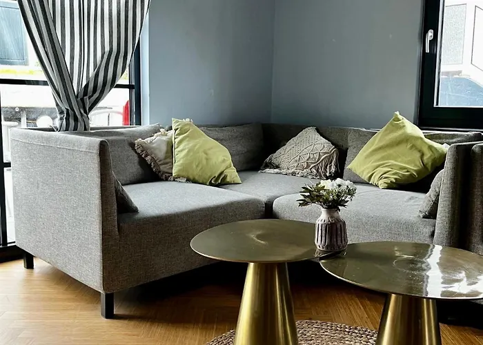 Beautiful Big House With Garden Apartman Tübingen