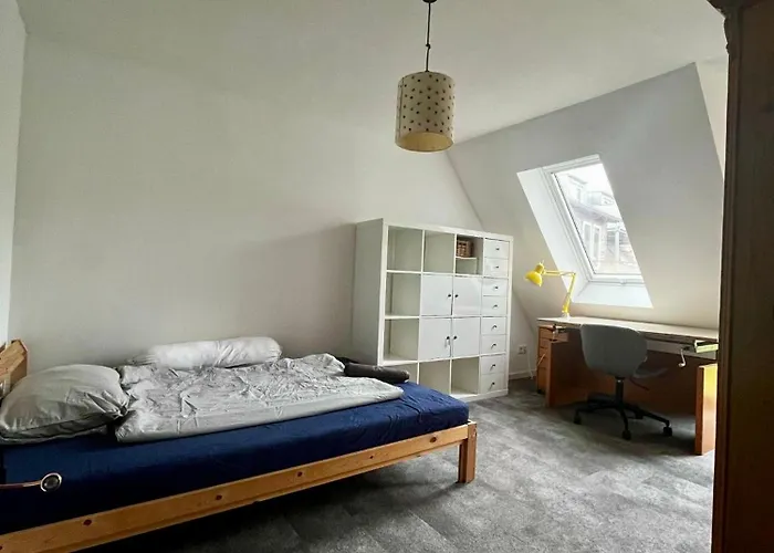 Beautiful Big House With Garden Apartman